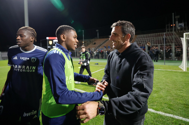FC Martigues v Paris FC - Ligue 2 BKT 2024/2025