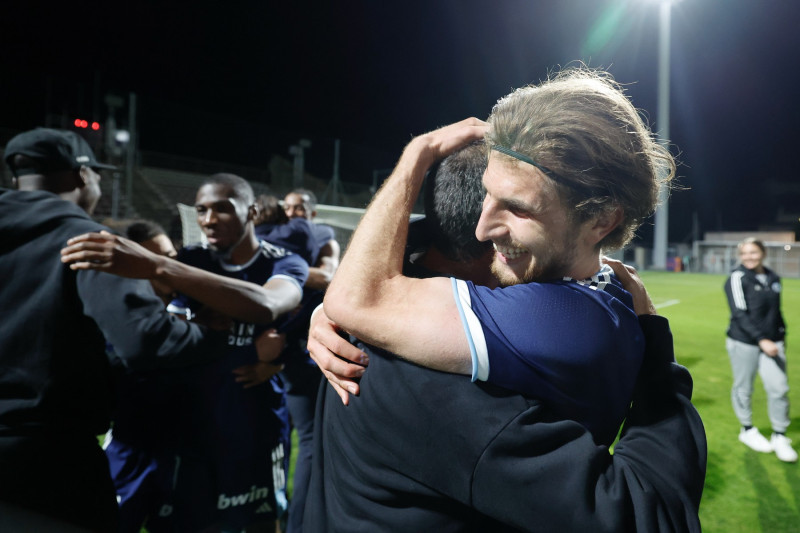 FC Martigues v Paris FC - Ligue 2 BKT 2024/2025