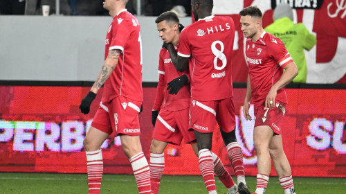Lovitură pentru Dinamo înaintea derby-ului cu Rapid: s-a accidentat căpitanul