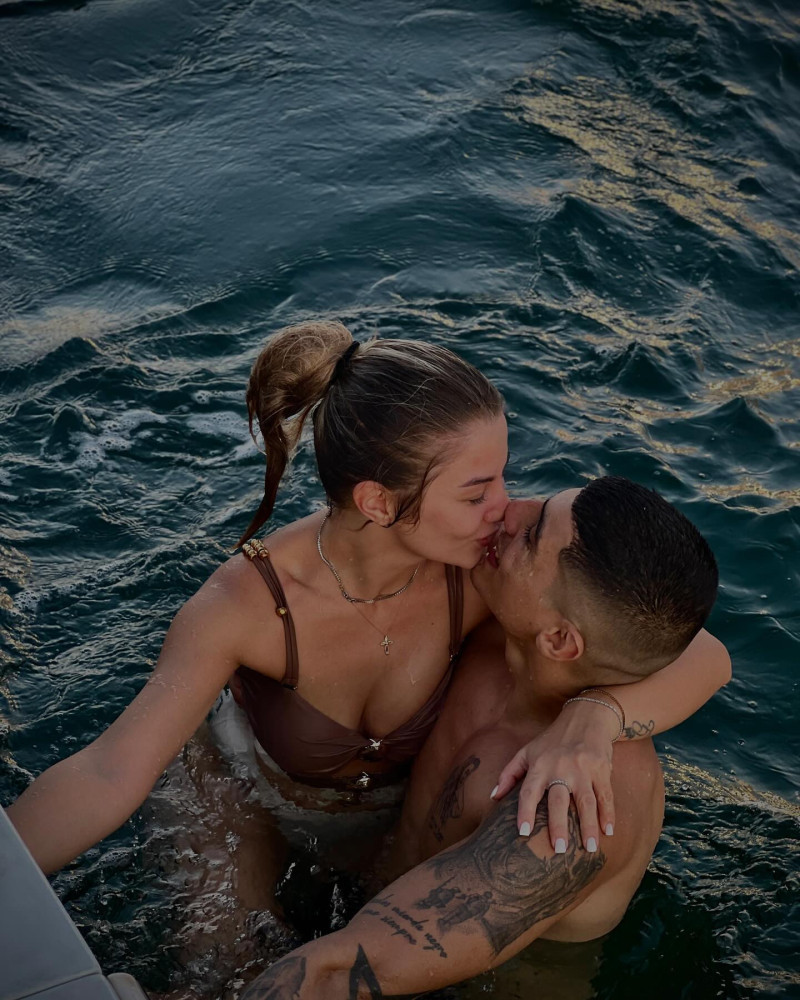 francescasim_1729368365_3482516715685761424_230431914