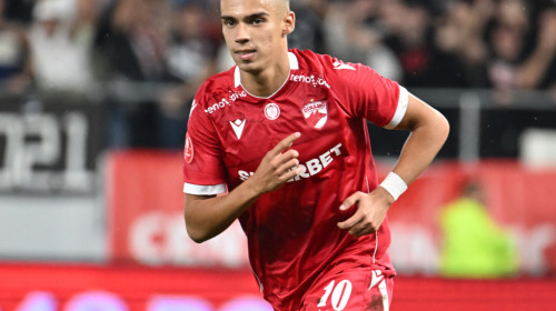 Cătălin Cîrjan a reînceput antrenamentele cu Dinamo: ”Îmi doresc foarte mult să câștigăm un trofeu”
