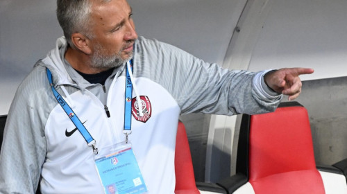 Dan Petrescu a răbufnit: ”Duceți-vă în altă parte. Așa sunteți voi în România!”