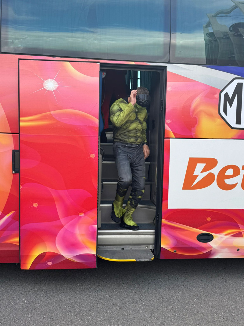 WhatsApp Image 2025-05-17 at 18.29.12-2