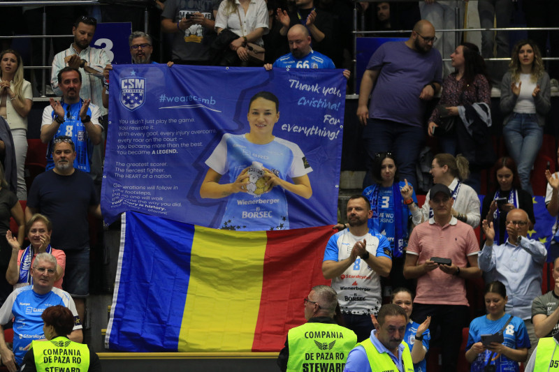 HANDBAL FEMININ: CSM BUCURESTI - CSM CORONA BRASOV, LIGA FLORILOR MOL 24-25 (18.05.2025)
