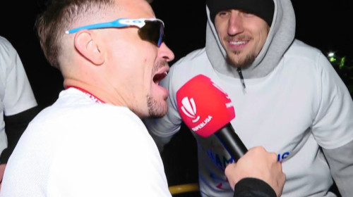 Imagini spectaculoase cu jucătorii FCSB-ului! Olaru, savuros în autocar: ”E ăla scump?” / ”De ce minți, mă?”