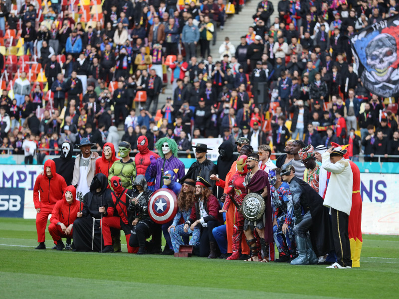 FOTBAL:FCSB-UNIVERSITATEA CRAIOVA, PLAY OFF SUPERLIGA SUPERBET (17.05.2025)