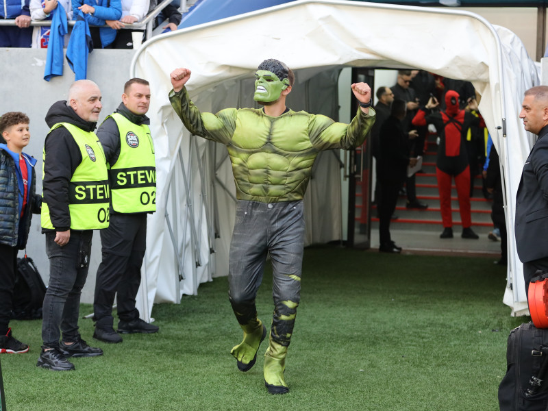 FOTBAL:FCSB-UNIVERSITATEA CRAIOVA, PLAY OFF SUPERLIGA SUPERBET (17.05.2025)