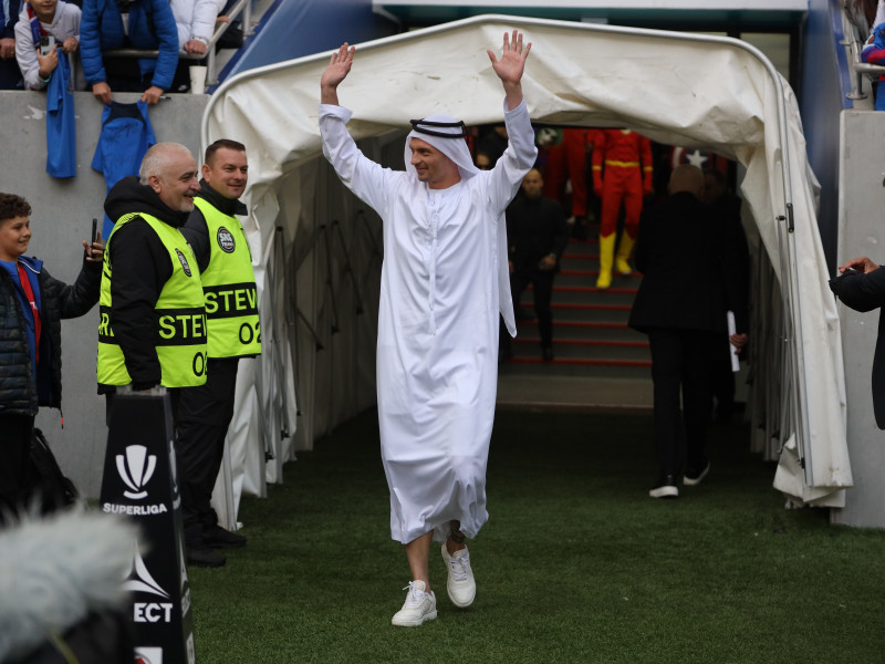 FOTBAL:FCSB-UNIVERSITATEA CRAIOVA, PLAY OFF SUPERLIGA SUPERBET (17.05.2025)