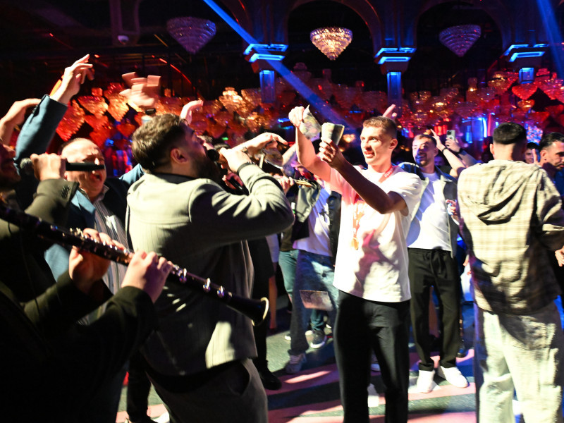 FOTBAL:SARBATOARE CLUB FCSB CASTIGAREA SUPERLIGII SUPERBET (17.05.2025)