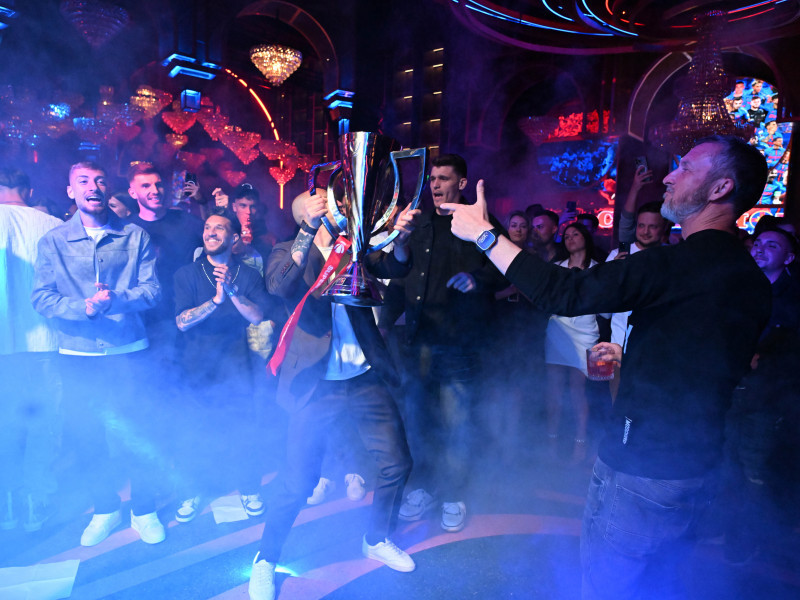 FOTBAL:SARBATOARE CLUB FCSB CASTIGAREA SUPERLIGII SUPERBET (17.05.2025)