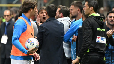 "Eu sunt idiotul!" Cristi Chivu nu s-a ferit de cuvinte, după ce a fost eliminat în finalul "nebun" din Parma - Napoli