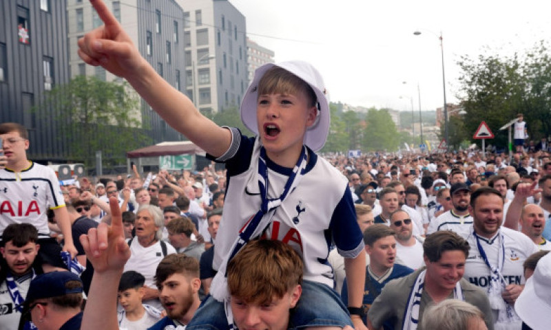 Românul ”înjurat 15 minute încontinuu” înainte de finala Europa League: ”Nu știau că sunt acolo”. Cum s-a încheiat totul