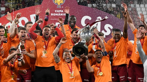 ”FCSB? 150%!”. Dan Petrescu a răbufnit la conferința de presă