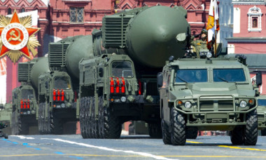 VIDEO Trump și Putin se „bat" în rachete nucleare. SUA lansează Minuteman, Rusia armează R-37M