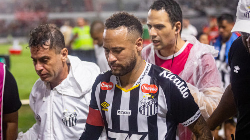 Neymar a revenit după accidentare, dar a fost cel mai slab! Santos, eliminată rușinos