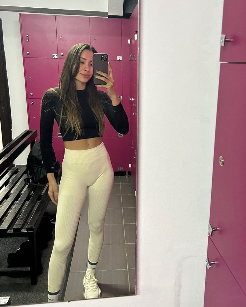 catalinaabancu_1732271946_3506873719429226910_4374192722