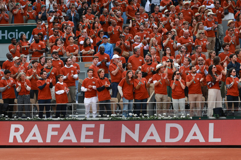 Rafael Nadal Abschiedszeremonie auf dem Court Philippe ChatrierTennis - French Open 2025 - Paris - Grand Slam / ATP / WTA / ITF - Roland Garros - France - 2025