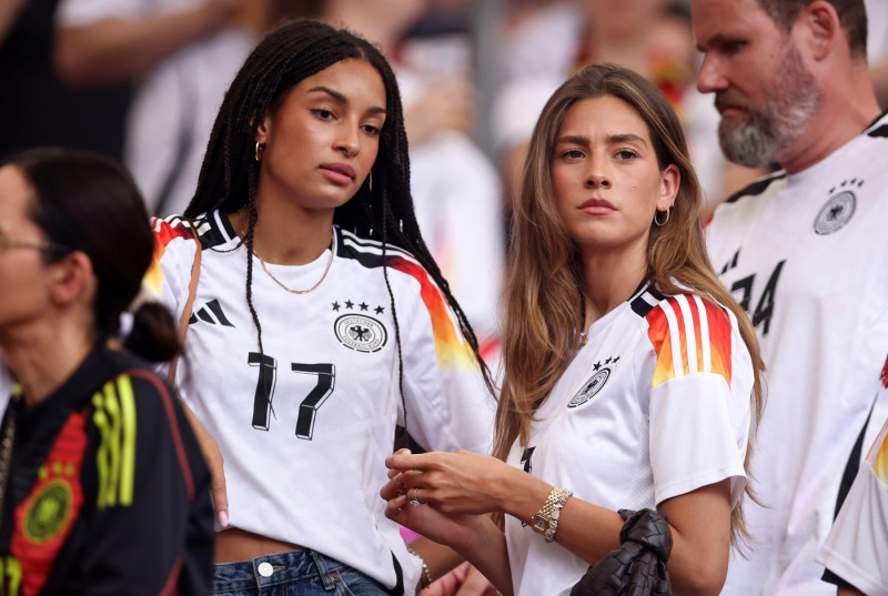 STUTTGART, GERMANY - JULY 05: Girlfriend of Florian Wirtz Aaliyah , and Sophia Weber Girlfriend of Kai Havertz during the UEFA EURO 2024 quarter-final match between Spain and Germany at Stuttgart Arena on July 05, 2024 in Stuttgart, Germany. © diebilderw