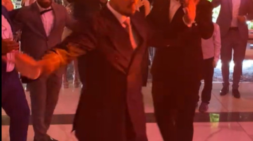 Florinel Coman și Constantin Budescu au făcut show pe manele la nunta lui Darius Olaru