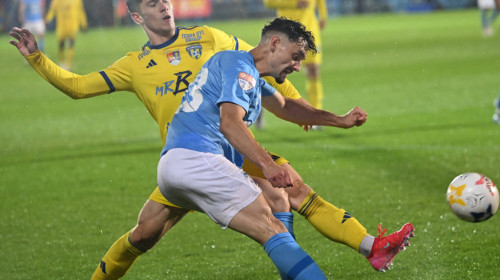 Unirea Slobozia - FC Voluntari, LIVE VIDEO, 20:00, la Digi Sport 1. Ilfovenii conduc cu 2-1 în finala pentru SuperLiga. Echipele