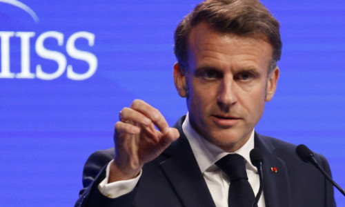 Emmanuel Macron nu stă la discuții: 