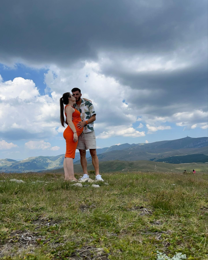 dr.larisa.popescu_1746599487_3627061845268903901_4176563797