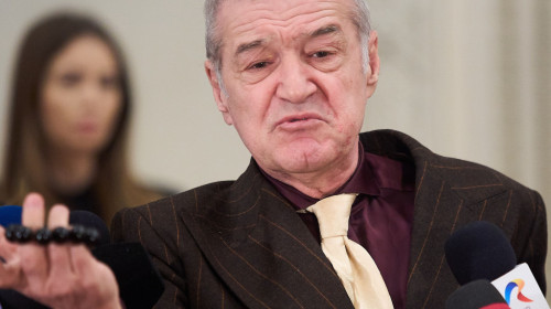 Trei jucători de la FCSB, doriți de aceeași echipă: doi pleacă sigur de la club! Gigi Becali: ”Să îi ia!”