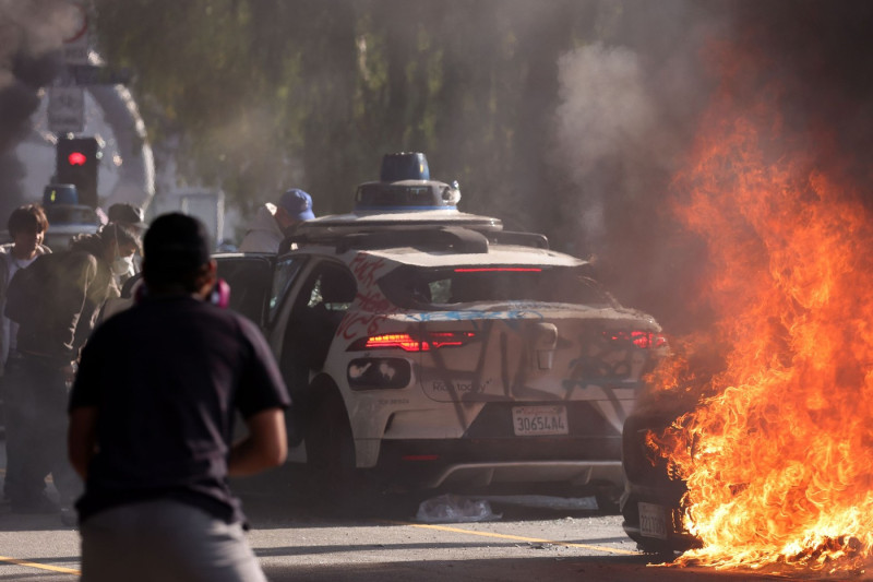 Los Angeles: ICE Raids Spark Protest Riot., California, USA - 08 Jun 2025