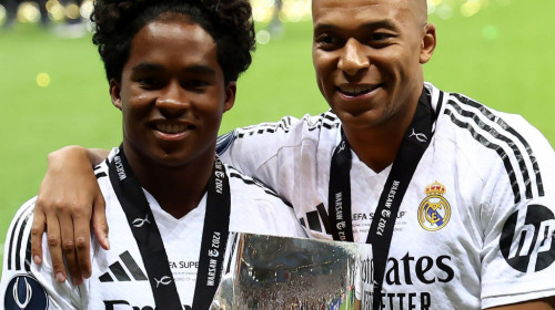 Surpriză de proporții! Real Madrid și-a găsit atacant și i-a pus contractul pe masă
