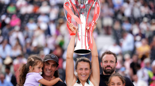 Venită din calificări, a dat lovitura la 37 de ani și a câștigat turneul WTA 500 de la Londra