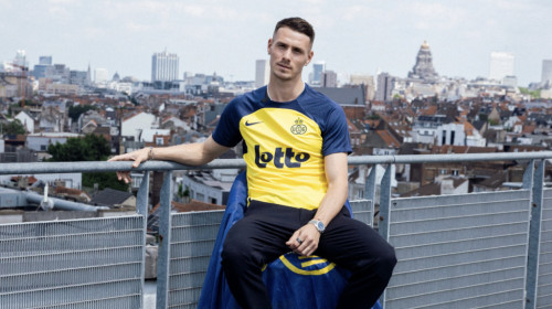Transferul carierei, pe 5 milioane de euro: Raul Florucz a fost prezentat oficial! Va juca direct în Champions League