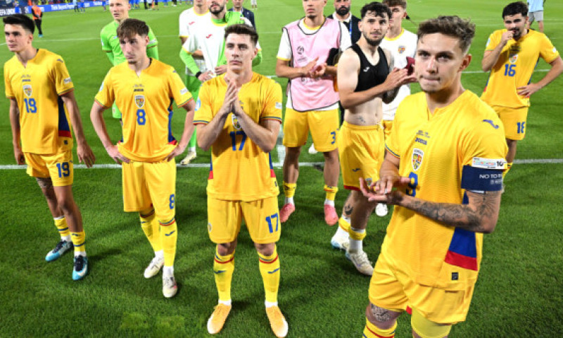 S-a dus direct la vestiare! Singurul "Tricolor" care nu a salutat galeria, după România - Slovacia
