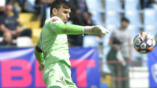 David Lazar continuă în SuperLigă, după retrogradarea cu Buzău