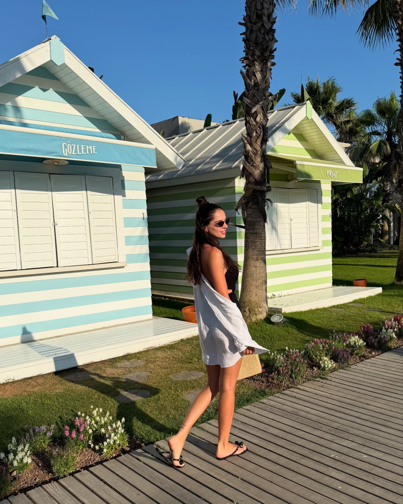 medeeam_1750418659_3659099385844731885_202036236