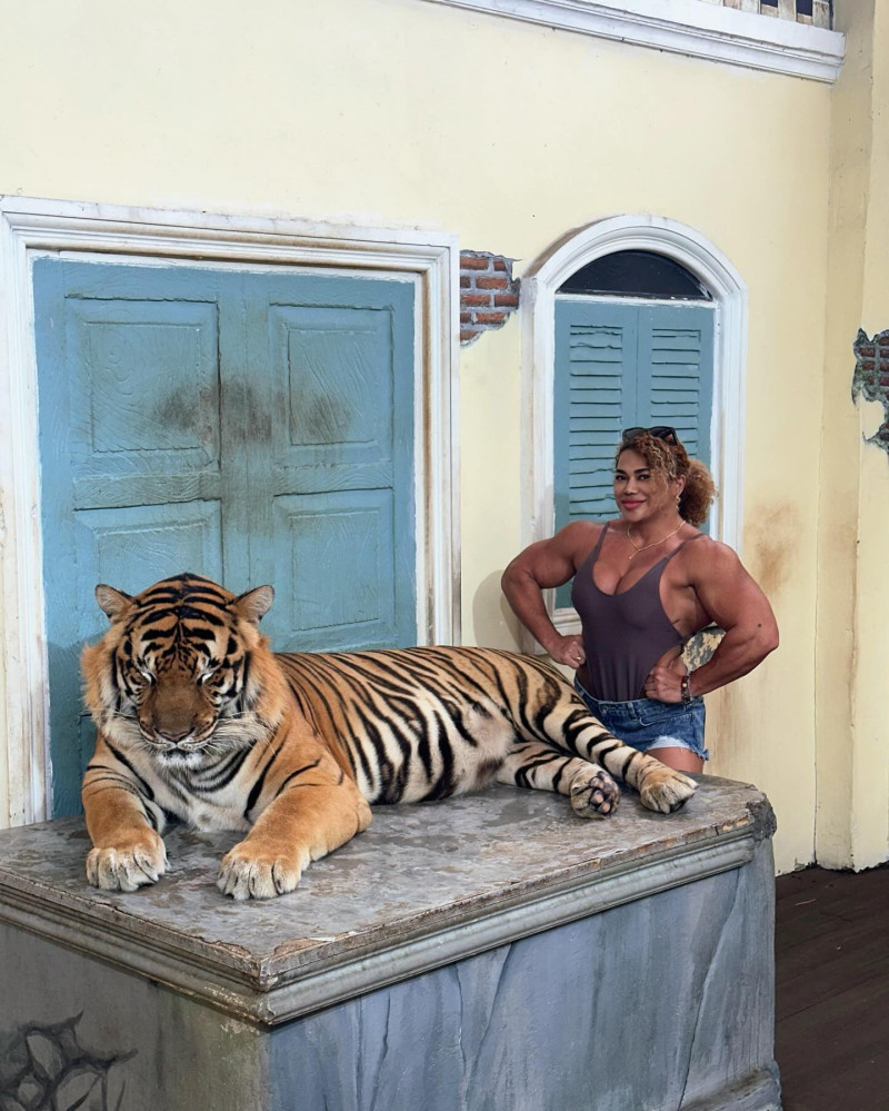 amymuscle_ifbbpro_1734505056_3525606401919367985_43146698730