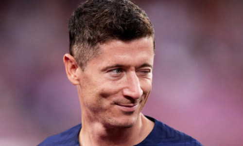 ADIO, Barcelona! Au bătut palma cu Robert Lewandowski