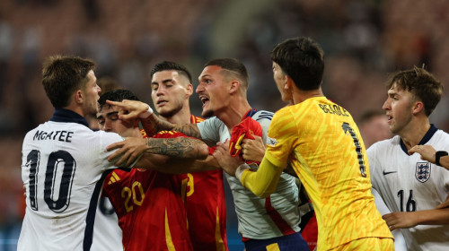 Au sărit la bataie, după eliminarea de la EURO U21