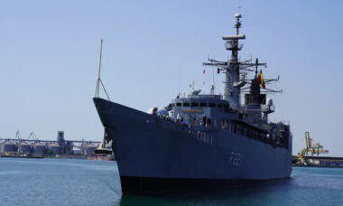 Cu ce ne apărăm la Marea Neagră? Un vânător de mine și vasele luptă cu sisteme rusești de armament