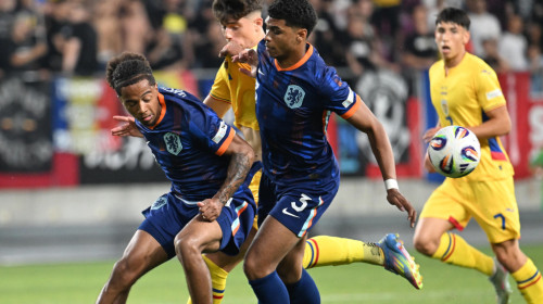 România - Olanda 0-1, ACUM. Batavii au deschis scorul. ”Tricolorii” mici luptă pentru a ajunge în finala EURO U19