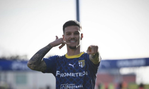 Dorit de FCSB și de Rapid, Dennis Man s-a decis fără să stea prea mult pe gânduri