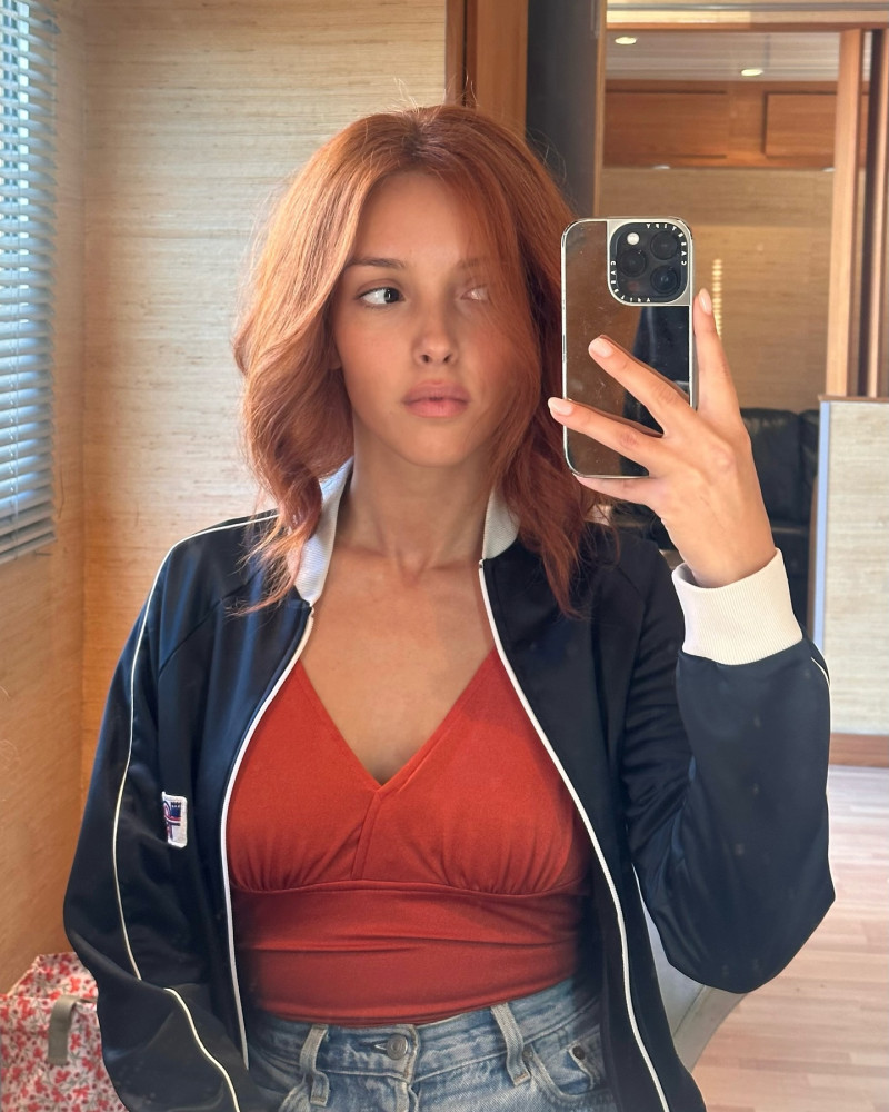 lynakhoudri_1743277435_3599194449436640629_175858541