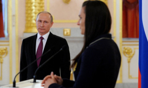 N-au ținut cont că e legendă! A ”trădat” Rusia și n-au iertat-o: ”Să plătească acum”