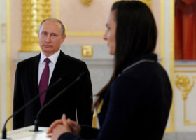 N-au ținut cont că e legendă! A ”trădat” Rusia și n-au iertat-o: ”Să plătească acum”