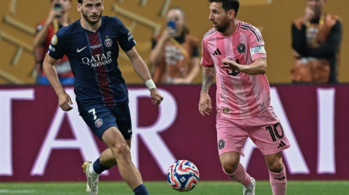 Khvicha Kvaratskhelia n-a stat deloc pe gânduri: mesaj pentru Leo Messi, după ce l-a umilit în meci direct