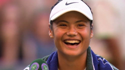 Hohote de râs: Emma Răducanu nu s-a putut abține, după ce a aflat că va da peste Aryna Sabalenka la Wimbledon