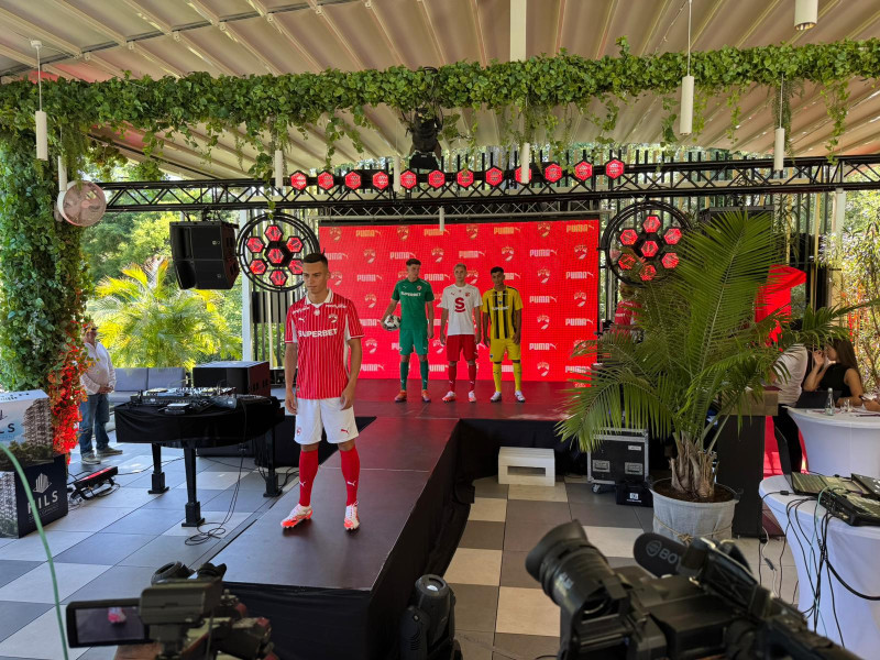 52fb8925-dd47-4324-964e-63254f8446a3