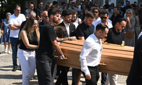 FOTO Neașteptat: cum a apărut soția lui Diogo Jota la înmormântarea care a avut loc la două săptămâni de la nuntă