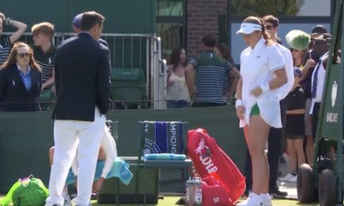 Scene cum rar se văd, la Wimbledon: enervată la culme, a recurs la un ”gest extrem” după ce arbitrul s-a dus direct la ea