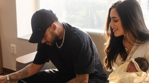 Neymar, tată pentru a patra oară! Bruna Biancardi a născut o fetiță
