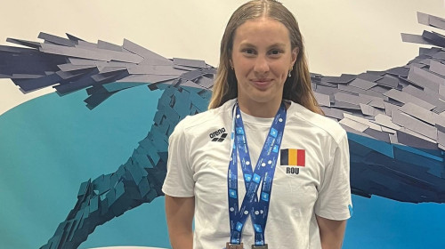 Daria Silișteanu a câștigat medalia de aur la 100 m spate în Slovacia